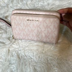 Michael Kors Pink Zip Around Wristlet